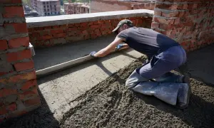 Jaka zaprawa na wylewkę? Odkryj najlepsze materiały i techniki