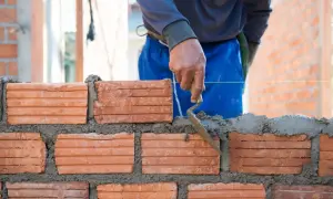 Jakie są zaprawy budowlane i jak wybrać najlepszą dla siebie?