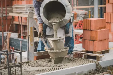 Jaki cement do zaprawy murarskiej - wybierz najlepszy dla swojego projektu